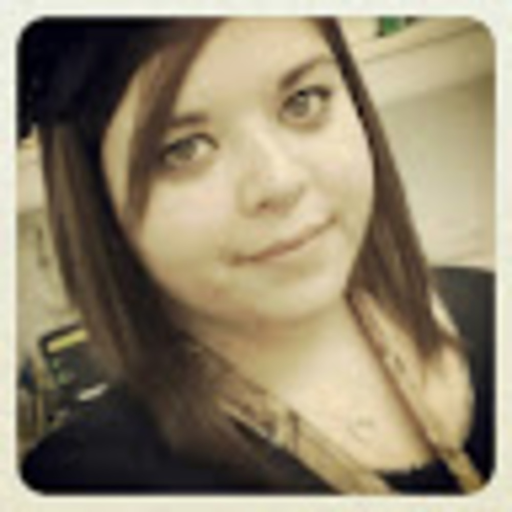Meet your Posher, Reyna
